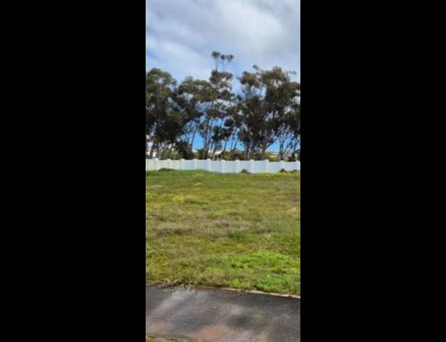 LAND FOR SALE IN DARLING